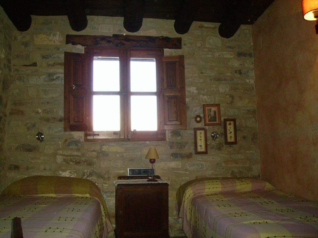 Casa Mur De Alujan Tierrantona Phòng bức ảnh