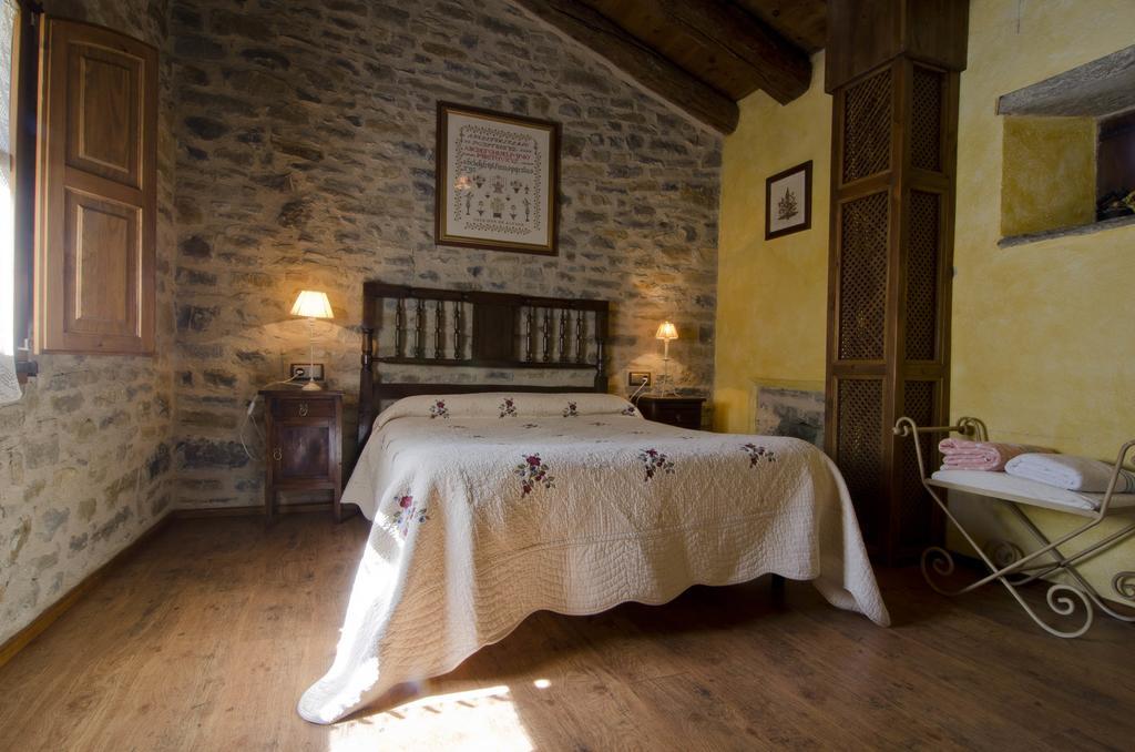 Casa Mur De Alujan Tierrantona Phòng bức ảnh