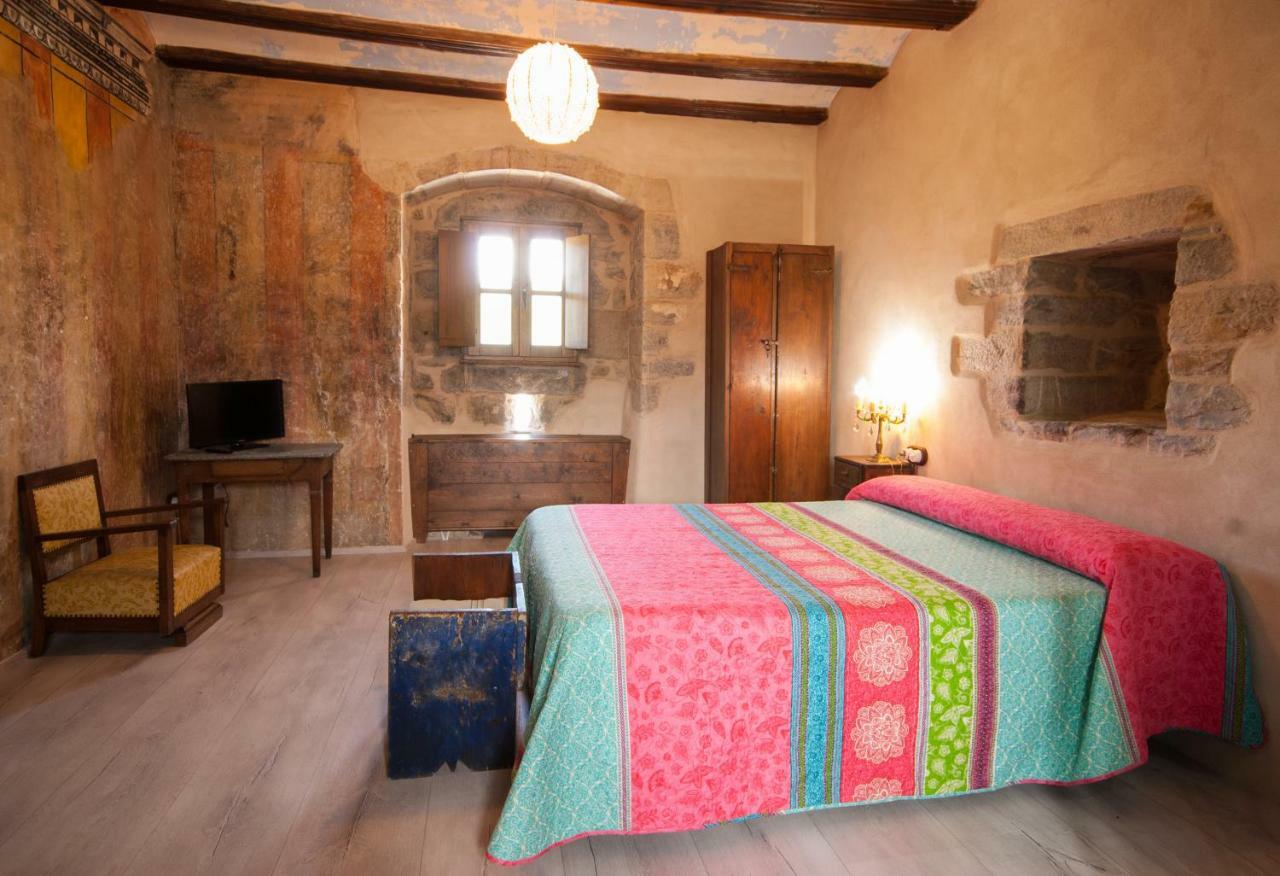 Casa Mur De Alujan Tierrantona Ngoại thất bức ảnh